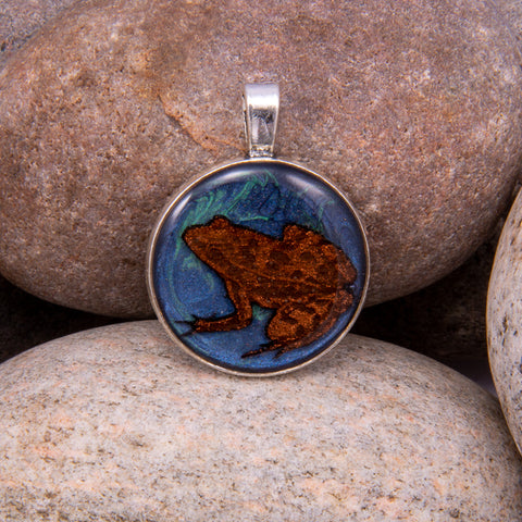 Tulgey wood frog Pendant (#1200)